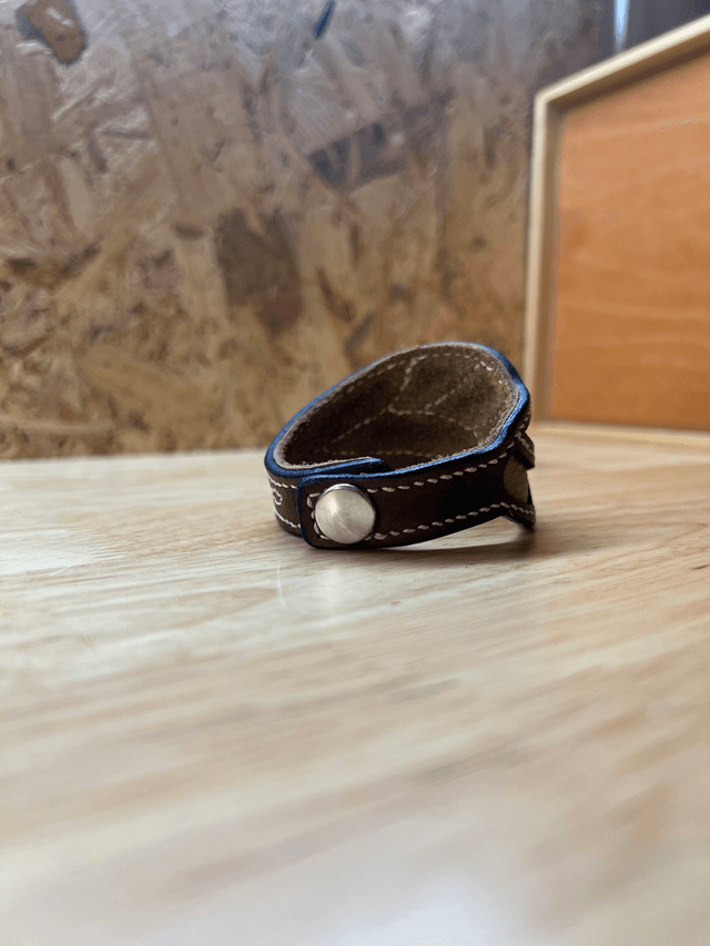Bracelet "Écorce Bleue" - dentelle de cuir